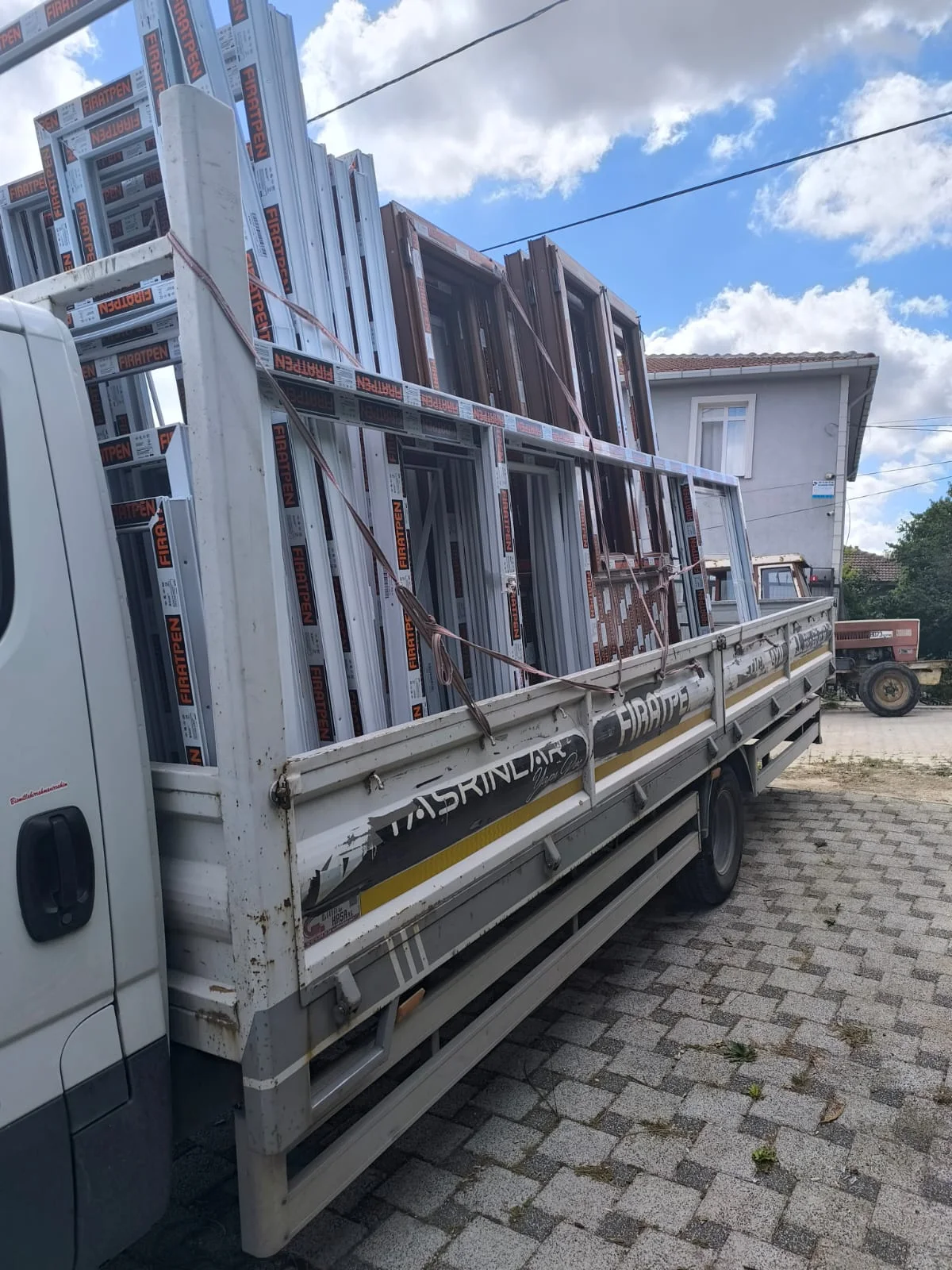 PVC kapı ve pencere · Görsel 01